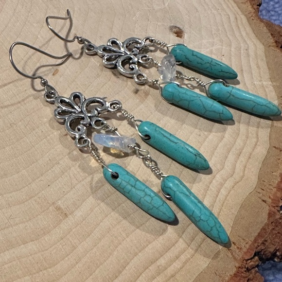 Handmade Jewelry - Handmade crystal dangle earrings